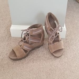 Sorel Joanie II Lace Up Sandal